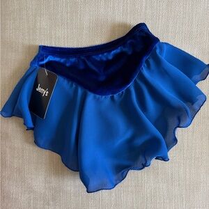 Jerry’s figure skating skirt